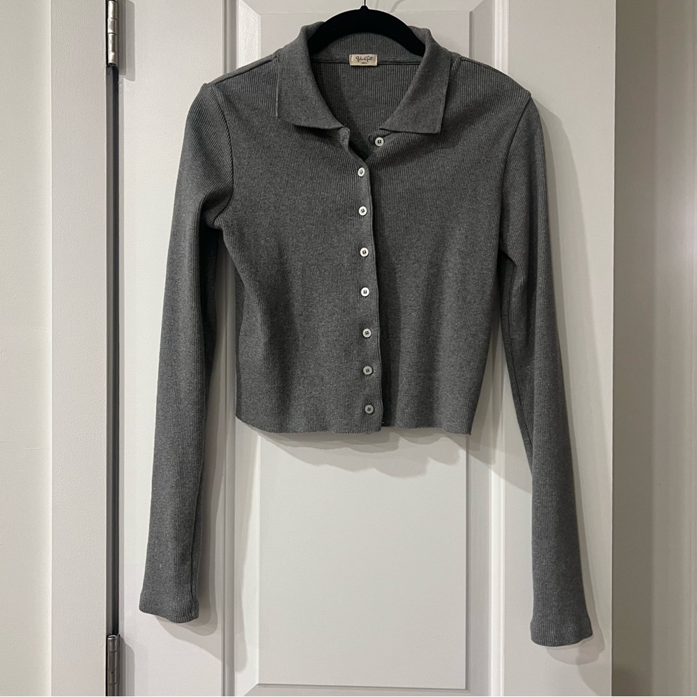 JOHN GALT knit long sleeve crop polo shirt